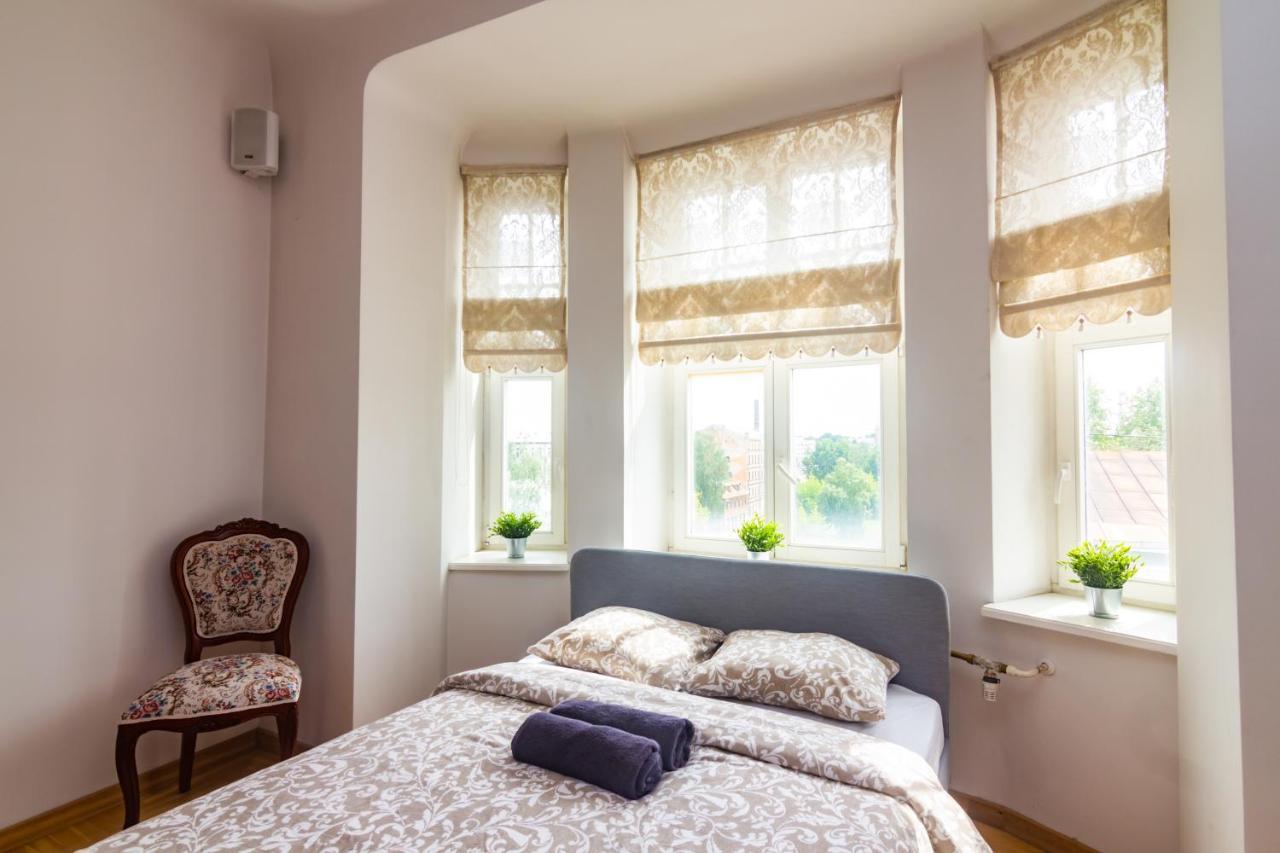 Classic Style Apartment In The Center Of Riga Eksteriør billede