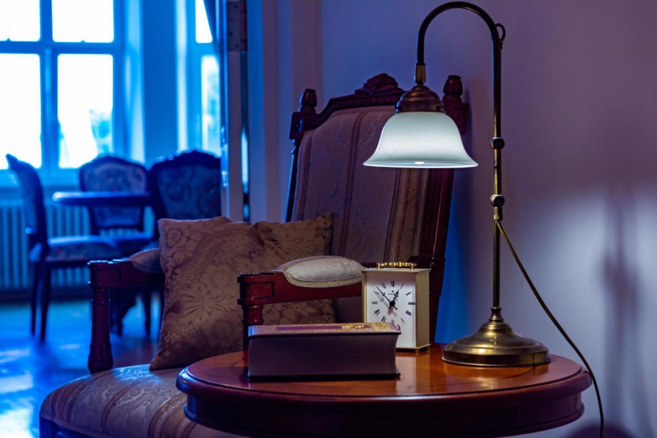 Classic Style Apartment In The Center Of Riga Eksteriør billede